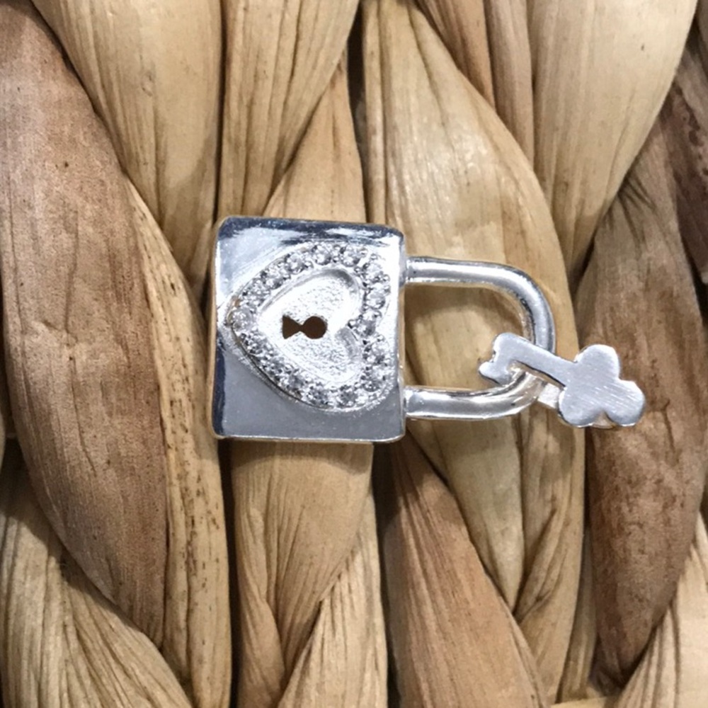 9.25 Sterling silver lock charm